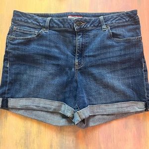 Y2K VINTAGE Tommy Hilfiger Denim Shorts